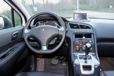 Yeni Peugeot 5008 1.6 e-HDi Allure-iç..