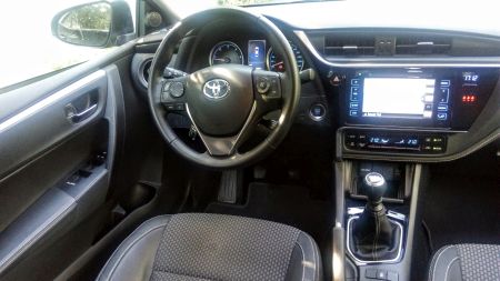 Toyota Corolla 1.4 D-4D Premium-iç