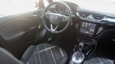 Opel Corsa -iç.,