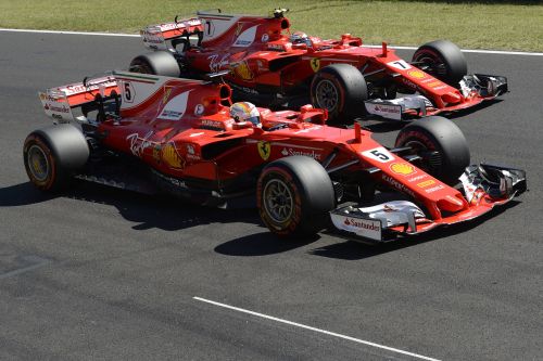 Vettel-Raikkonen-1